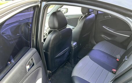 Hyundai Solaris II рестайлинг, 2012 год, 650 000 рублей, 6 фотография