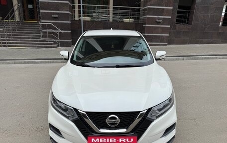 Nissan Qashqai, 2019 год, 2 210 000 рублей, 2 фотография