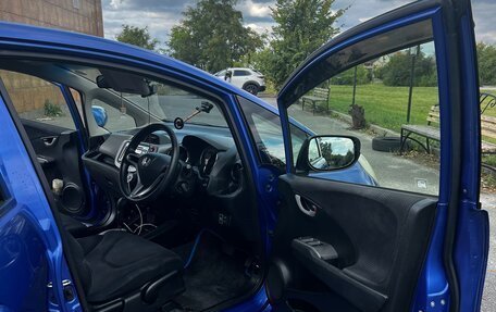 Honda Fit III, 2012 год, 980 000 рублей, 5 фотография