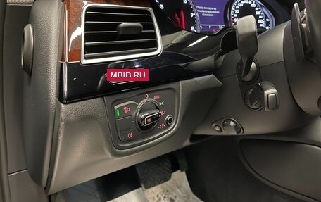 Audi A8, 2013 год, 2 850 000 рублей, 14 фотография