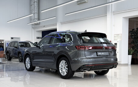Volkswagen Touareg III, 2025 год, 8 450 000 рублей, 5 фотография