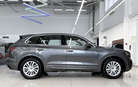 Volkswagen Touareg III, 2025 год, 8 450 000 рублей, 10 фотография