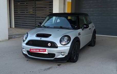 MINI Hatch, 2010 год, 1 240 000 рублей, 2 фотография