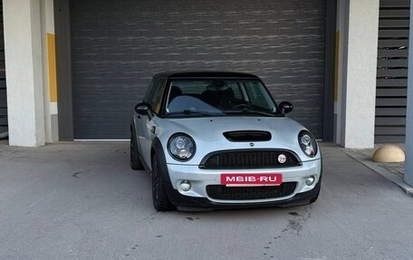 MINI Hatch, 2010 год, 1 240 000 рублей, 3 фотография
