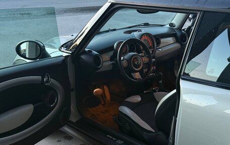 MINI Hatch, 2010 год, 1 240 000 рублей, 14 фотография
