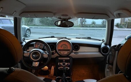 MINI Hatch, 2010 год, 1 240 000 рублей, 17 фотография