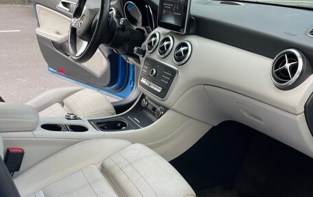 Mercedes-Benz A-Класс, 2016 год, 1 609 000 рублей, 7 фотография
