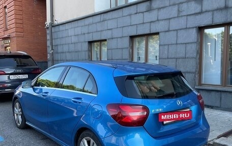 Mercedes-Benz A-Класс, 2016 год, 1 609 000 рублей, 4 фотография