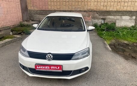 Volkswagen Jetta VI, 2012 год, 450 000 рублей, 1 фотография