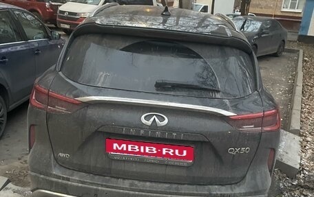 Infiniti QX50 II, 2018 год, 2 200 000 рублей, 11 фотография