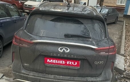 Infiniti QX50 II, 2018 год, 2 200 000 рублей, 16 фотография