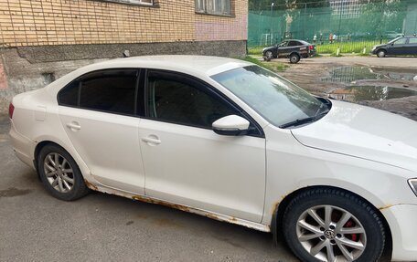 Volkswagen Jetta VI, 2012 год, 450 000 рублей, 3 фотография