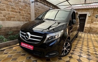 Mercedes-Benz Vito, 2017 год, 4 000 000 рублей, 1 фотография
