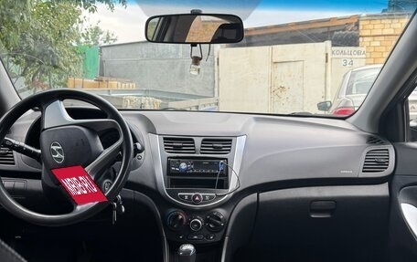 Hyundai Solaris II рестайлинг, 2014 год, 780 000 рублей, 7 фотография