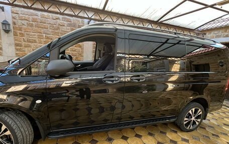 Mercedes-Benz Vito, 2017 год, 4 000 000 рублей, 5 фотография