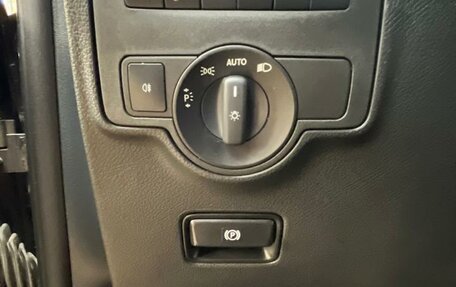 Mercedes-Benz Vito, 2017 год, 4 000 000 рублей, 16 фотография