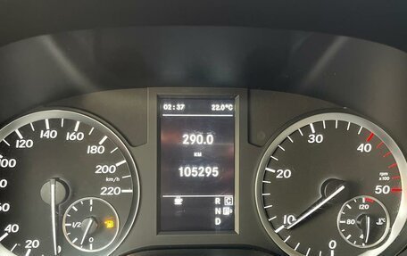 Mercedes-Benz Vito, 2017 год, 4 000 000 рублей, 18 фотография