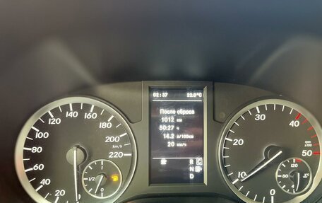 Mercedes-Benz Vito, 2017 год, 4 000 000 рублей, 19 фотография