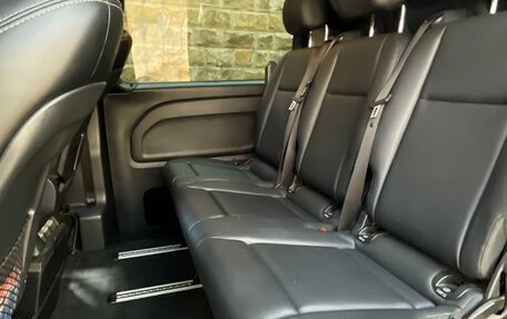 Mercedes-Benz Vito, 2017 год, 4 000 000 рублей, 25 фотография