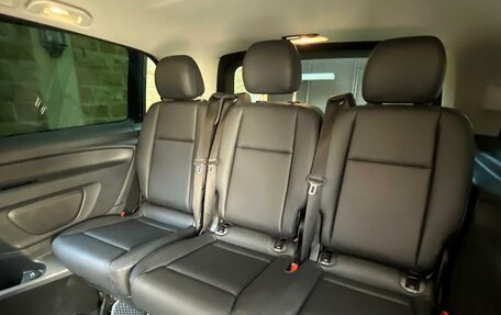 Mercedes-Benz Vito, 2017 год, 4 000 000 рублей, 29 фотография