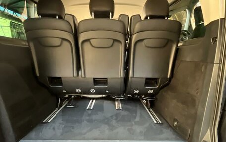 Mercedes-Benz Vito, 2017 год, 4 000 000 рублей, 37 фотография