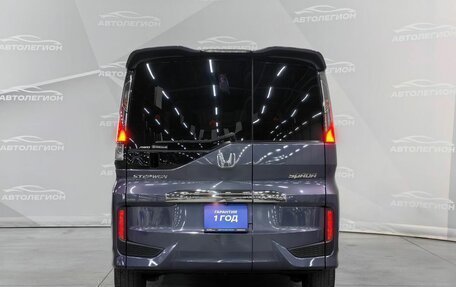Honda Stepwgn IV, 2015 год, 2 100 000 рублей, 4 фотография
