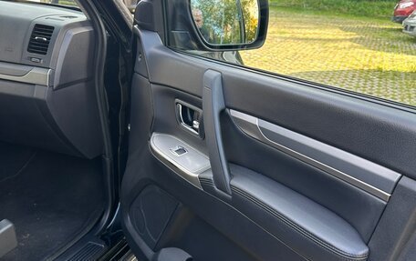 Mitsubishi Pajero IV, 2012 год, 2 350 000 рублей, 12 фотография