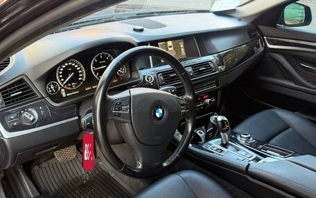 BMW 5 серия, 2014 год, 1 850 000 рублей, 5 фотография