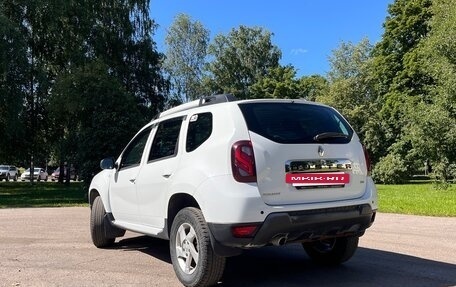Renault Duster I рестайлинг, 2015 год, 1 070 000 рублей, 4 фотография