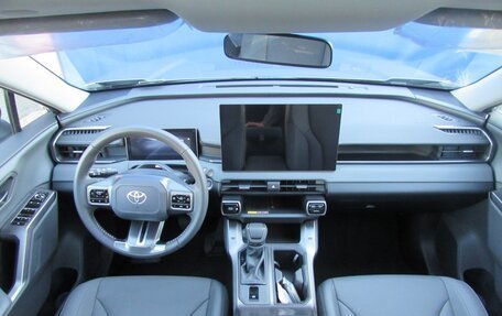 Toyota RAV4, 2026 год, 4 140 000 рублей, 4 фотография