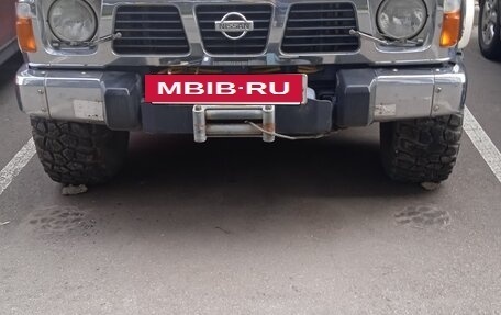 Nissan Safari IV, 1993 год, 2 300 000 рублей, 4 фотография