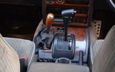 Nissan Safari IV, 1993 год, 2 300 000 рублей, 13 фотография