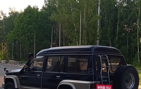 Nissan Safari IV, 1993 год, 2 300 000 рублей, 20 фотография