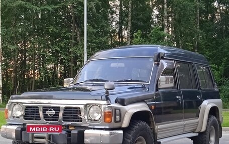 Nissan Safari IV, 1993 год, 2 300 000 рублей, 21 фотография