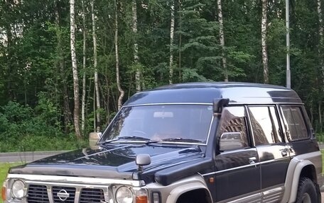 Nissan Safari IV, 1993 год, 2 300 000 рублей, 15 фотография