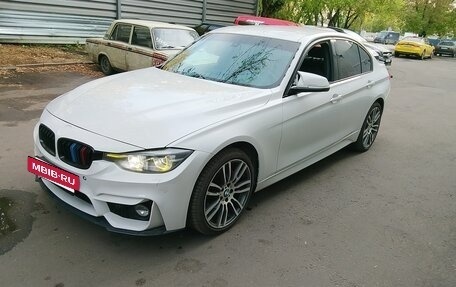 BMW 3 серия, 2016 год, 1 500 000 рублей, 29 фотография