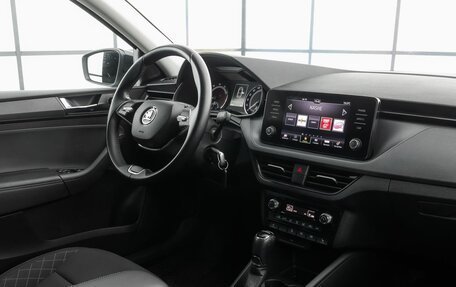 Skoda Rapid II, 2021 год, 1 849 000 рублей, 11 фотография