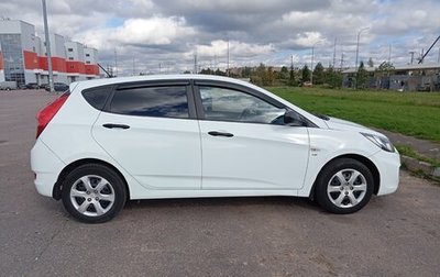 Hyundai Solaris II рестайлинг, 2013 год, 580 000 рублей, 1 фотография