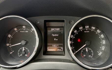 Skoda Yeti I рестайлинг, 2013 год, 829 000 рублей, 17 фотография