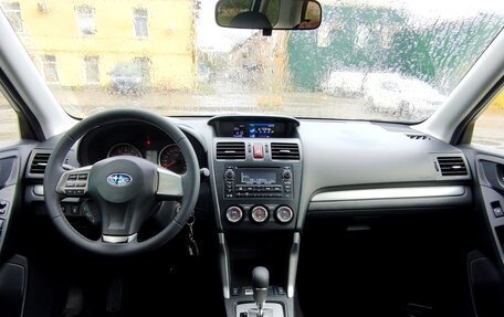 Subaru Forester, 2014 год, 1 590 000 рублей, 6 фотография