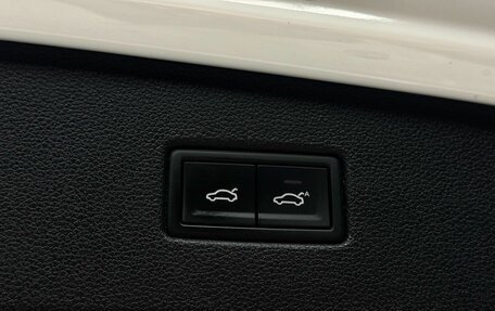 Volkswagen Tiguan II, 2018 год, 2 999 000 рублей, 10 фотография