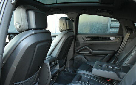 Porsche Cayenne III, 2026 год, 17 950 000 рублей, 12 фотография