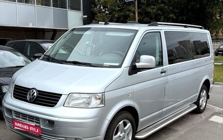 Volkswagen Transporter T5 рестайлинг, 2008 год, 990 000 рублей, 1 фотография