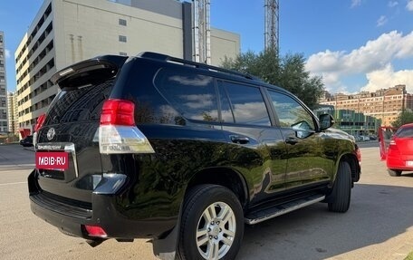 Toyota Land Cruiser Prado 150 рестайлинг 2, 2011 год, 2 700 000 рублей, 7 фотография