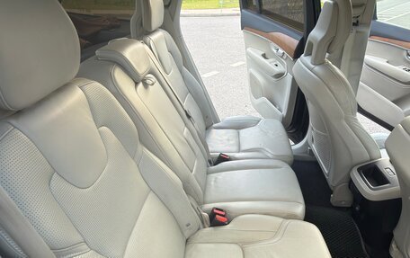 Volvo XC90 II рестайлинг, 2016 год, 2 850 000 рублей, 17 фотография