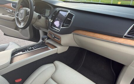 Volvo XC90 II рестайлинг, 2016 год, 2 850 000 рублей, 15 фотография