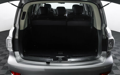 Nissan Patrol, 2011 год, 2 150 000 рублей, 9 фотография