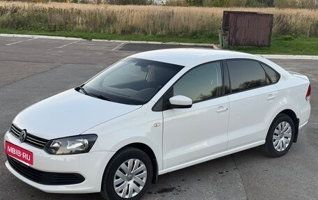 Volkswagen Polo VI (EU Market), 2012 год, 740 000 рублей, 3 фотография