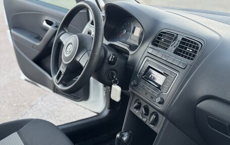 Volkswagen Polo VI (EU Market), 2012 год, 740 000 рублей, 14 фотография