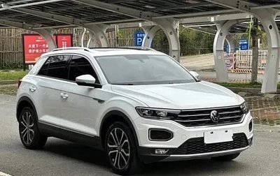 Volkswagen T-Roc I, 2020 год, 1 900 000 рублей, 1 фотография